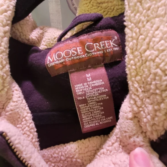 Moose Creek Black Hoodie with Cream Lining - Picture 3 of 8